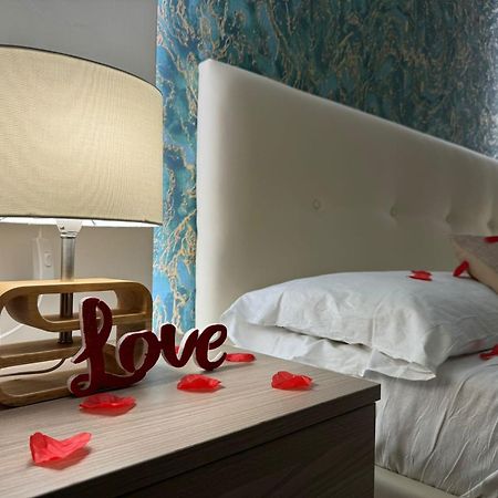 Dream'S Wings Hotel Помпей Екстериор снимка