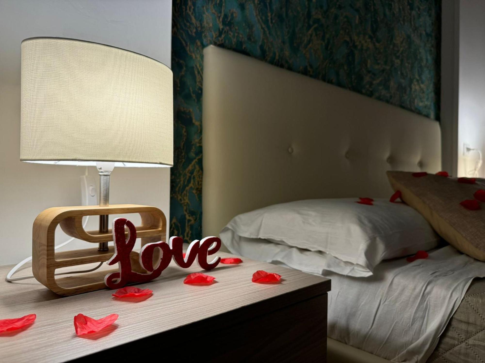 Dream'S Wings Hotel Помпей Екстериор снимка