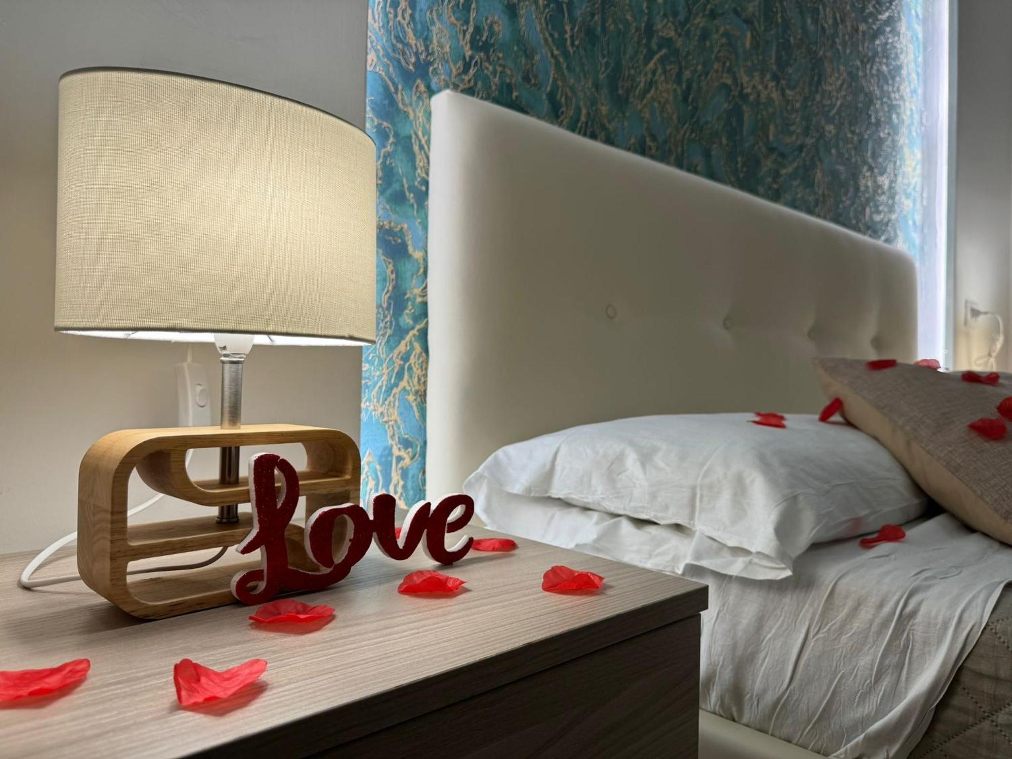 Dream'S Wings Hotel Помпей Екстериор снимка